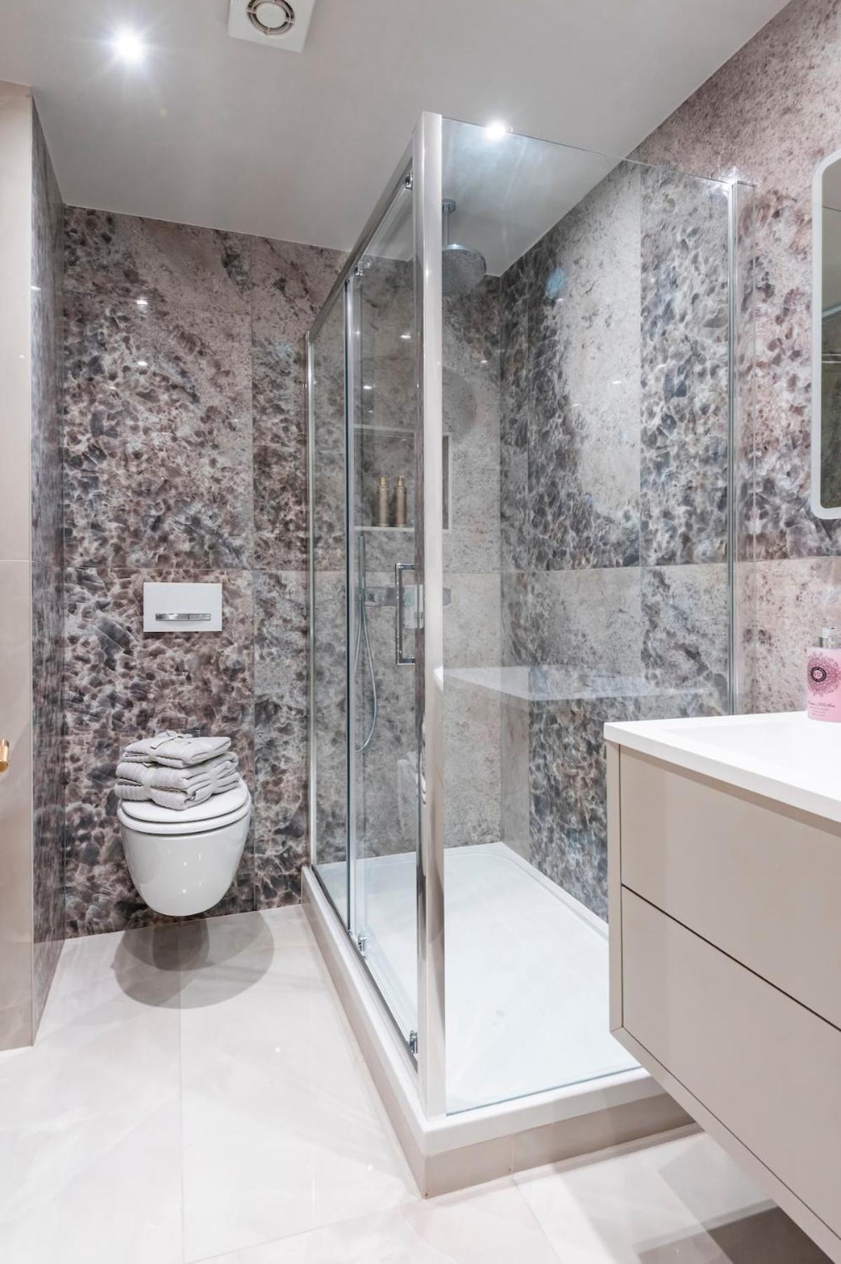 Hyde Park Suites-1